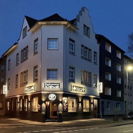 Hotel Restaurant Zum Loewen Duisburg Bagian luar foto